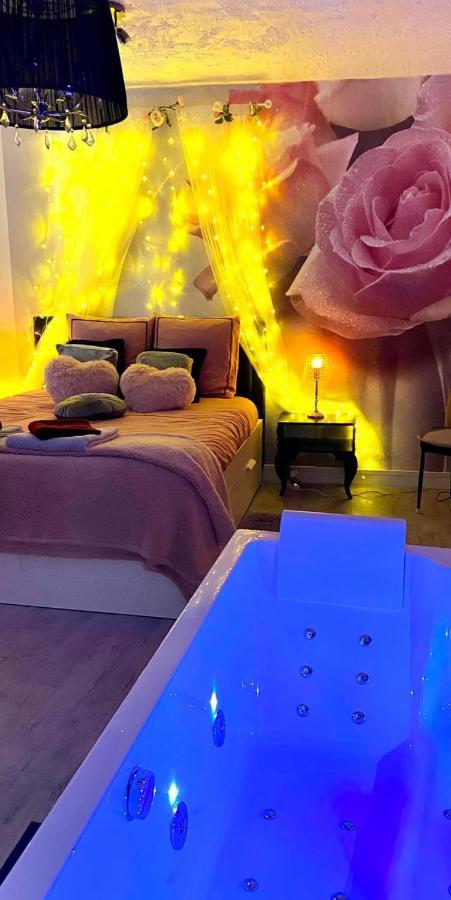 Cosy & Spa Appartement Luxe Jacuzzi Sauna Suite Cristal Avignon Exterior photo